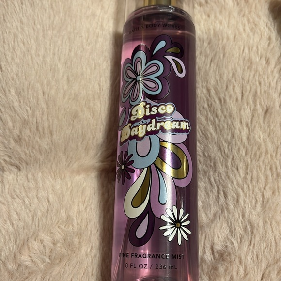 Bath & Body Works Disco Daydream Fine Fragrance - Picture 4 of 4